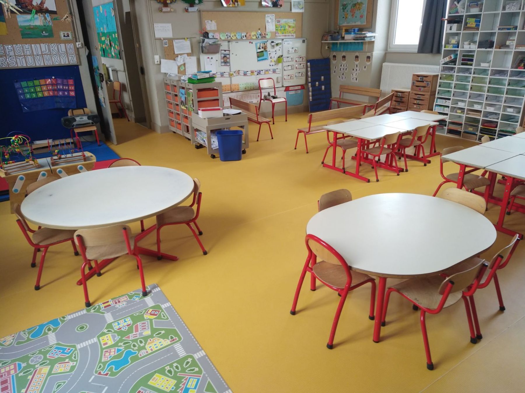 salle de classe maternelle